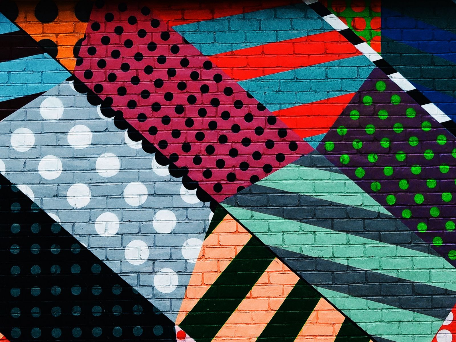 1600x1200 Download wallpaper 1600x1200 graffiti, wall, colorful, multicolored