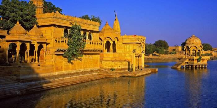 1920x1200 Palace in India HD Wallpaper