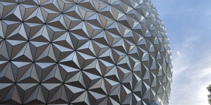 1024x768 Iconic Disney Epcot Ride to Close for Two Years