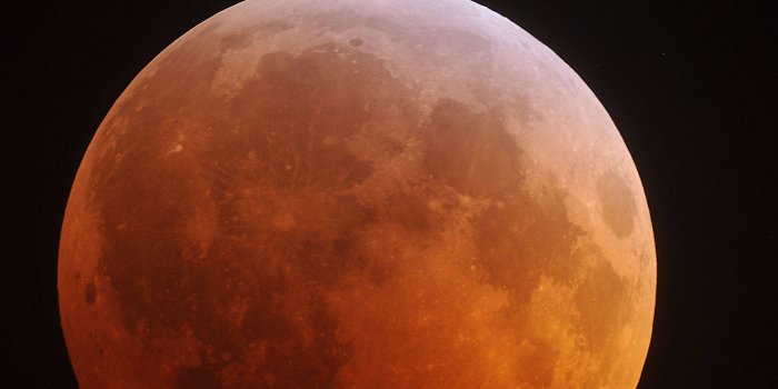 2843x1606 Lunar Eclipse Blood Moon - Year of Clean Water