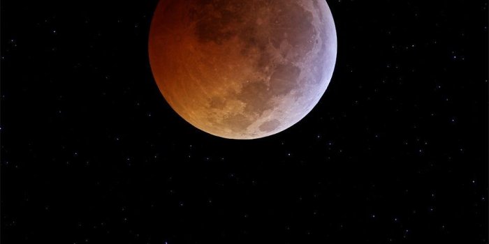 960x854 Lunar Eclipse Wallpapers