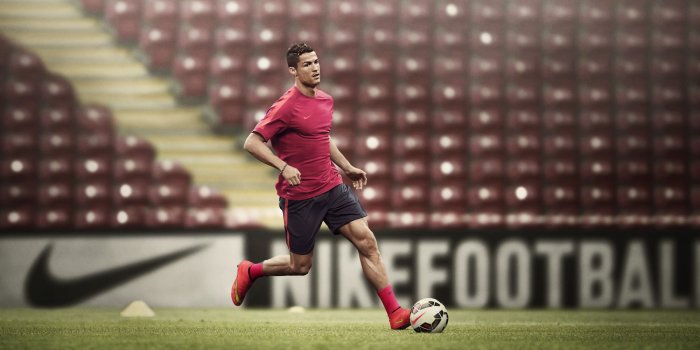 2000x1074 Cristiano Ronaldo Nike wallpaper (7) - Cristiano Ronaldo Wallpapers