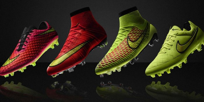 2560x1440 Cristiano Ronaldo Wallpaper Nike Mercurial 2018 ·① WallpaperTag