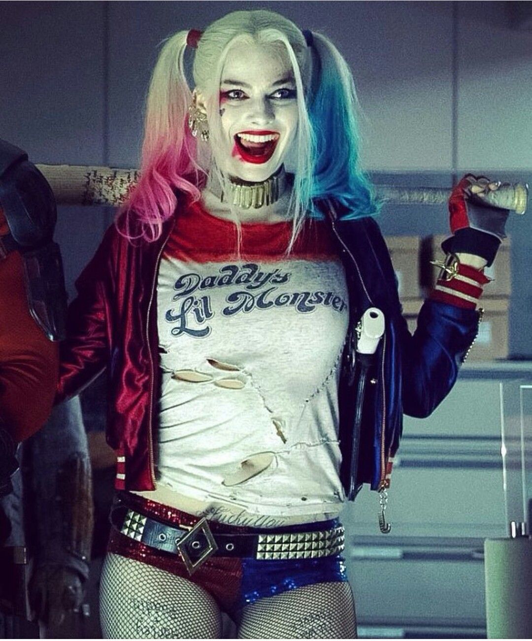 1080x1301 MARGOT-ROBBIE-HARLEY-QUINN-SUICIDE-SQUAD-wallpaper-wpt7006823