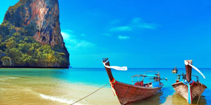 1920x1272 9 HD Summer Beach and Boat Wallpapers - WallpaperBoat