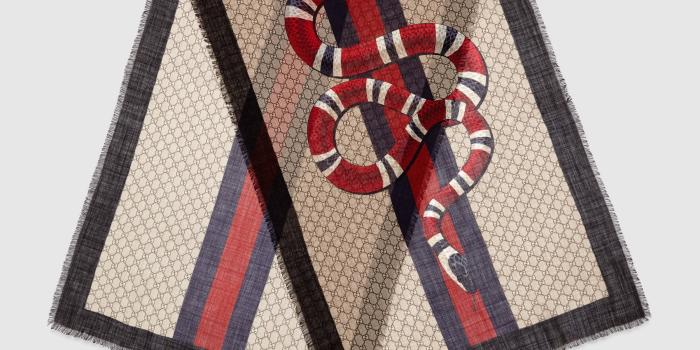 2400x2400 Gucci Snake Wallpapers