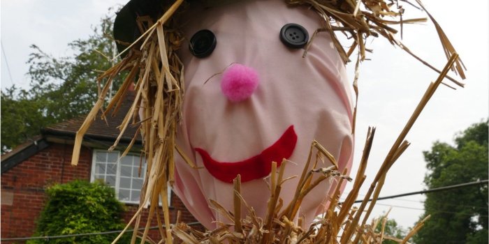 1920x1080 'Fortnite' Players Trolling With Scarecrow Skins & T-Pose Emote