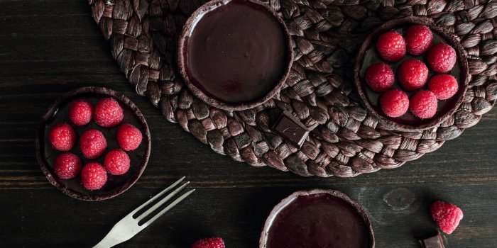 3840x2160 1336x768 Cake Chocolate Raspberry Dessert Fork Laptop HD HD 4k