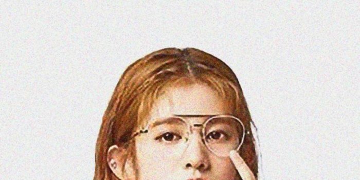 720x1280 MOMOLAND Daisy Wallpaper by MMLDMerry - 8c - Free on ZEDGE™