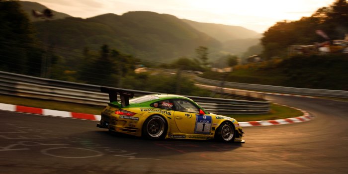 3840x2160 Race Car Race Track HD wallpaper