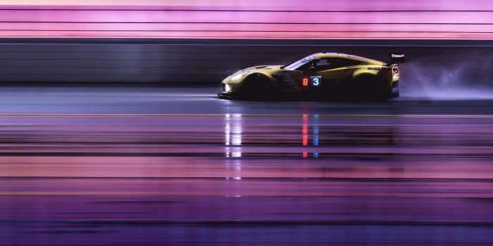 3840x2160 Racing on a Rainy Track 4K wallpaper