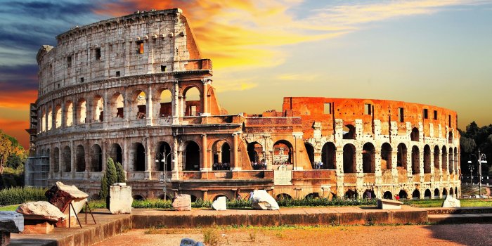 3840x2160 Colosseum Famous Tourist Place in Rome Italy 4K Wallpaper | HD