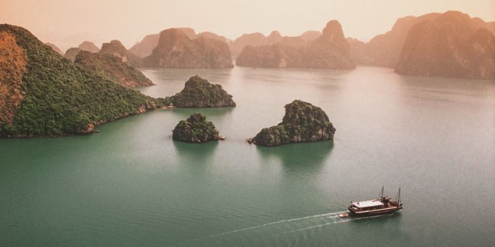 1600x900 halong-bay-landscape-bing-wallpaper-1920x1080 - Somewhere Devine