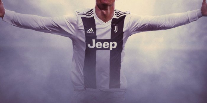 1080x1080 Cristiano Ronaldo Juventus Wallpapers