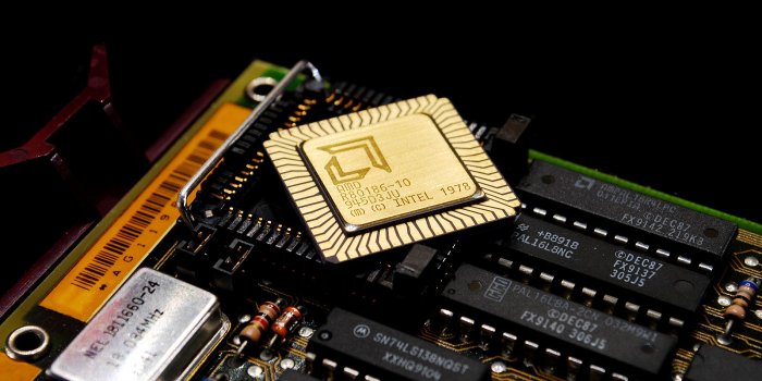 1900x1272 Free Download CPU Wallpaper