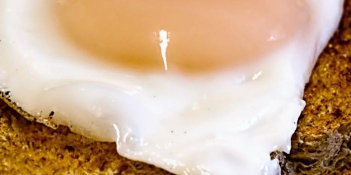 938x1668 Download wallpaper 938x1668 scrambled eggs, toast, breakfast iphone