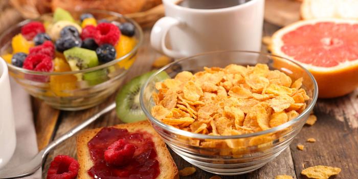 3840x2160 Corn Flakes Toast And Fruit Breakfast UHD 4K Wallpaper | Pixelz
