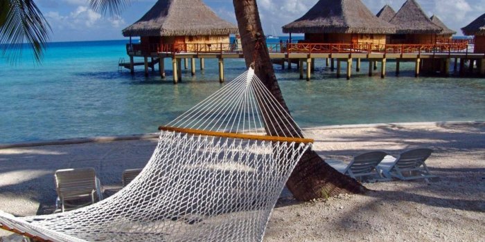 1600x1080 Vacations Tag wallpapers: Sea Trees Beautiful Resort Tropical Relax