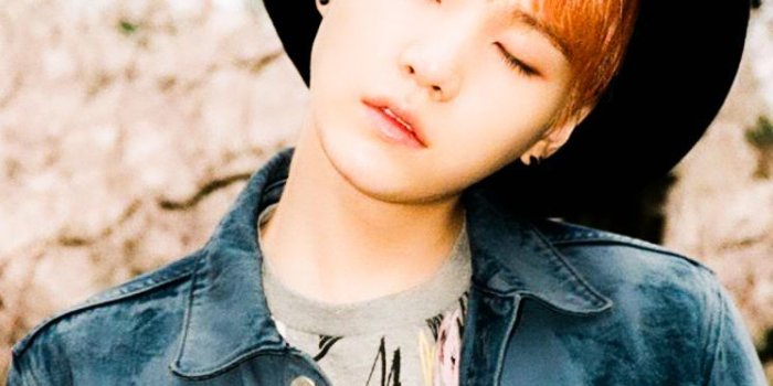 746x1326 BTS Suga Wallpapers