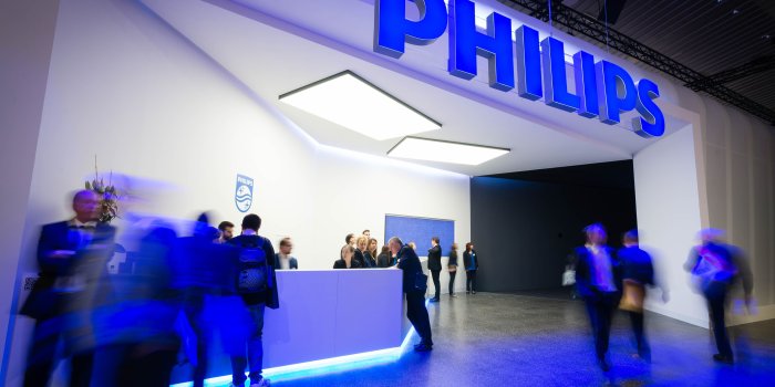 5890x3816 Philips Wallpapers