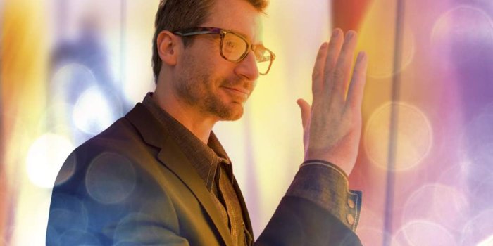 1920x1080 Philips to develop LED-illuminated wallpapers