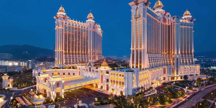 1920x1200 Galaxy Hotel Macau China Hd Wallpaper For Desktop 1920x1200