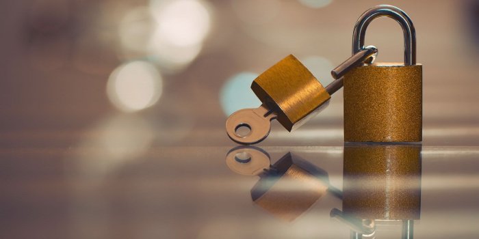 1920x1282 Lock Wallpaper HD Download free