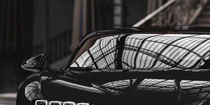 700x1245 Bugatti Chiron phone wallpaper.