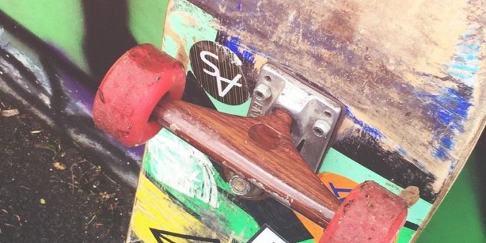 828x1792 Skateboard, wheels 1242x2688 iPhone XS Max wallpaper, background