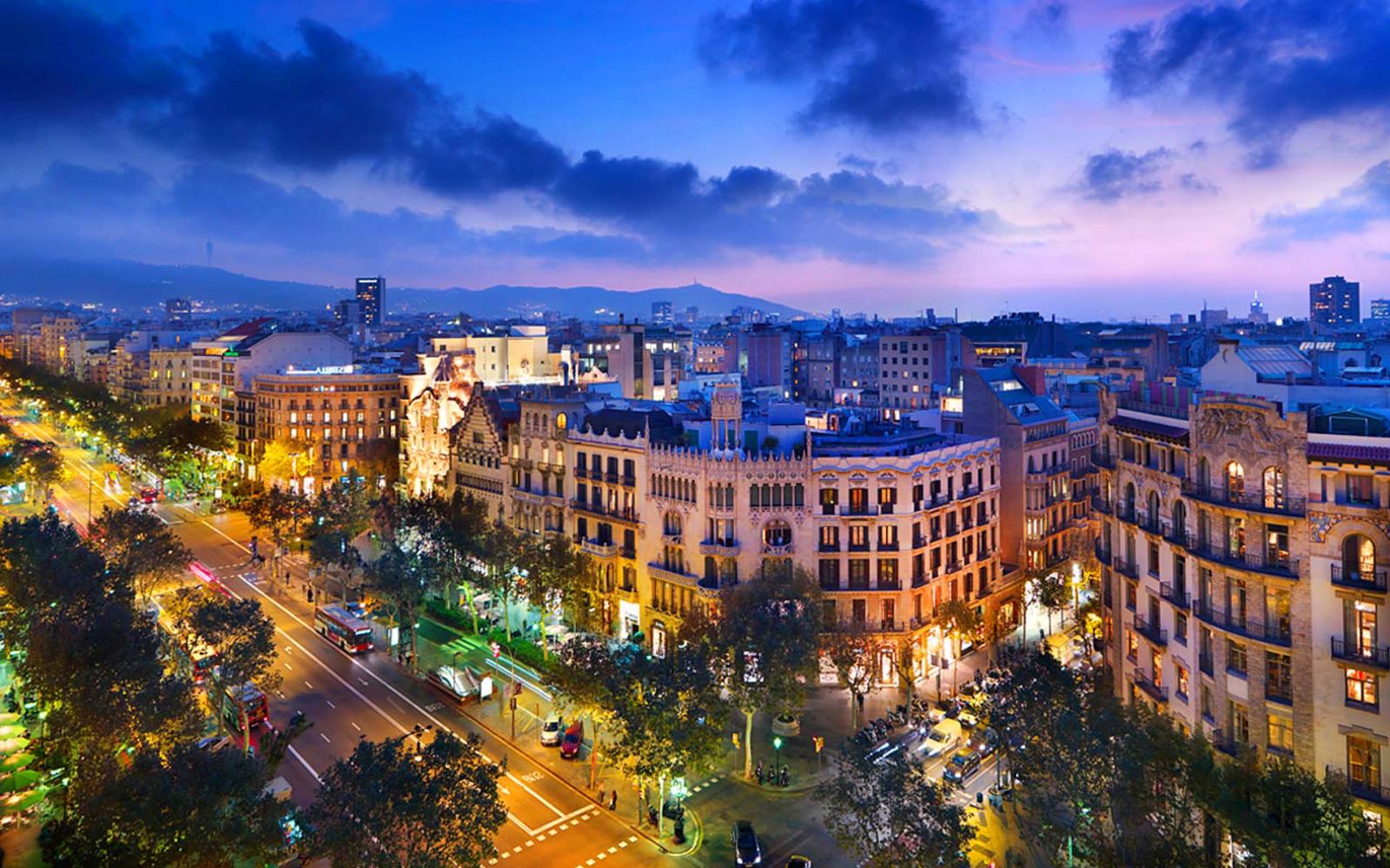 1920x1200 50+ Barcelona Travel Wallpapers - Download at WallpaperBro