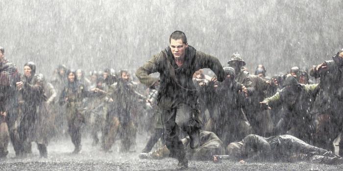 1332x850 Wallpaper rain, movie, the film, the crowd, running, the shower