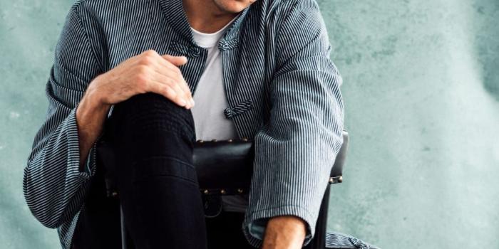 990x1484 55+] Noah Centineo Wallpapers on WallpaperSafari