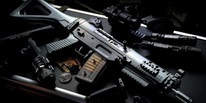 1024x768 Migi Mega Entertainment: 