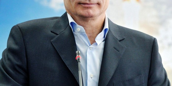 1200x1600 Vladimir Vladimirovich Putin Mobile Wallpaper - Mobiles Wall