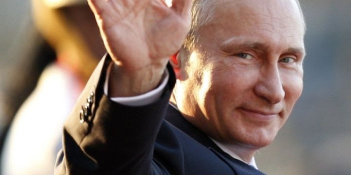 720x1280 Celebrity/Vladimir Putin (720x1280) Wallpaper ID: 729125