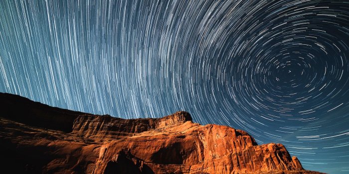 1920x1080 Cliff Star Trails Wallpaper - Wallpaper Stream