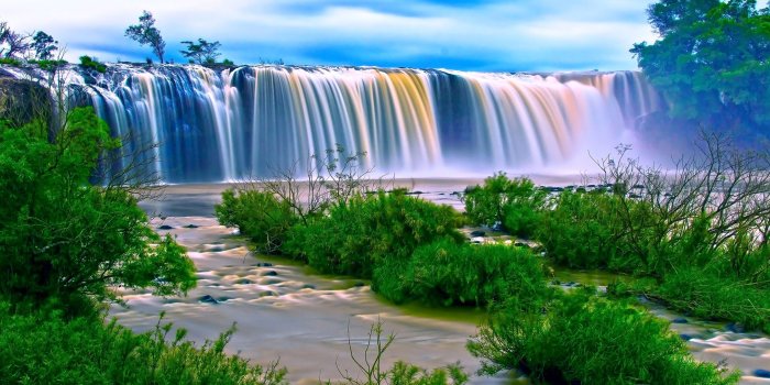 3840x2160 Waterfall Chromebook Wallpaper