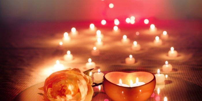 1920x1280 Romantic burning candles HD Wallpaper