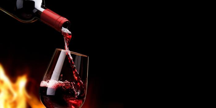 2560x1600 Red Wine Wallpapers