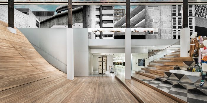 2362x1278 Alfons Hooikaas