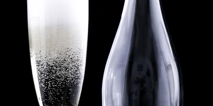 1512x2688 15 Wine-Themed Background Wallpapers for iPhones a... | Just Wine