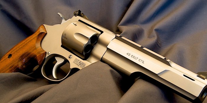 1680x1050 Revolver Wallpapers, Pictures, Images