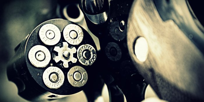 2560x1600 Revolver Wallpaper | 2560x1600 | ID:15046