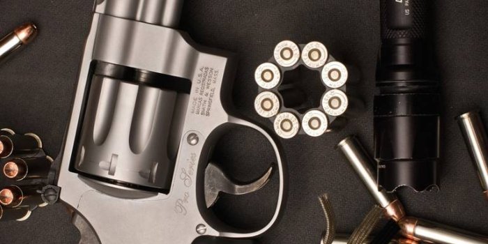 768x1280 Revolver Wallpaper by Samantha80 - cf - Free on ZEDGE™