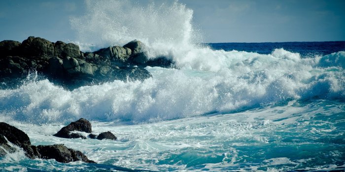 2560x1600 Wave wallpaper | 2560x1600 | #37161