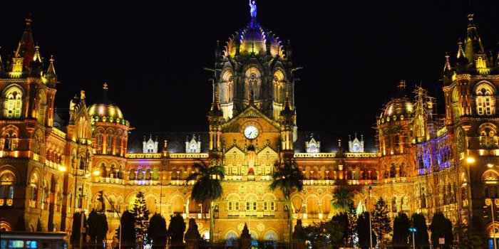 1920x1080 Chhatrapati Shivaji Terminus Railway Station at Night for