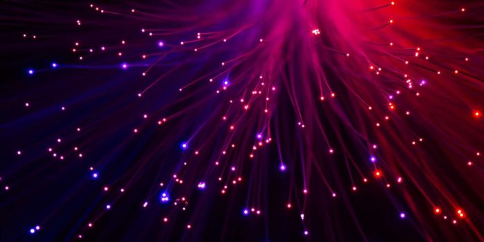 2048x1357 File:Stop the light by Mato Rachela.jpg - Wikipedia