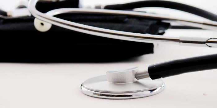3840x2880 3086004 close up, medical equipment, stethoscope 4k wallpaper and