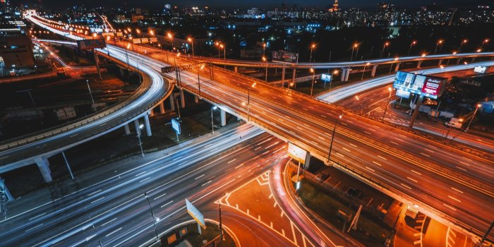 1920x1200 Wallpaper City traffic, roads, night, light lines 1920x1200 HD