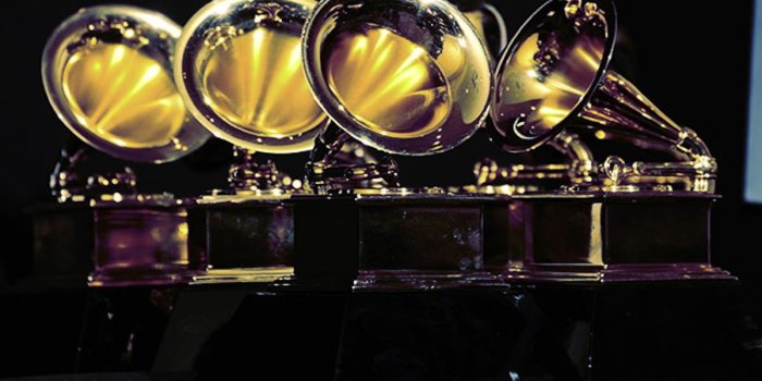 1200x700 NME Awards 2015: Alex Turner won Hero of the Year